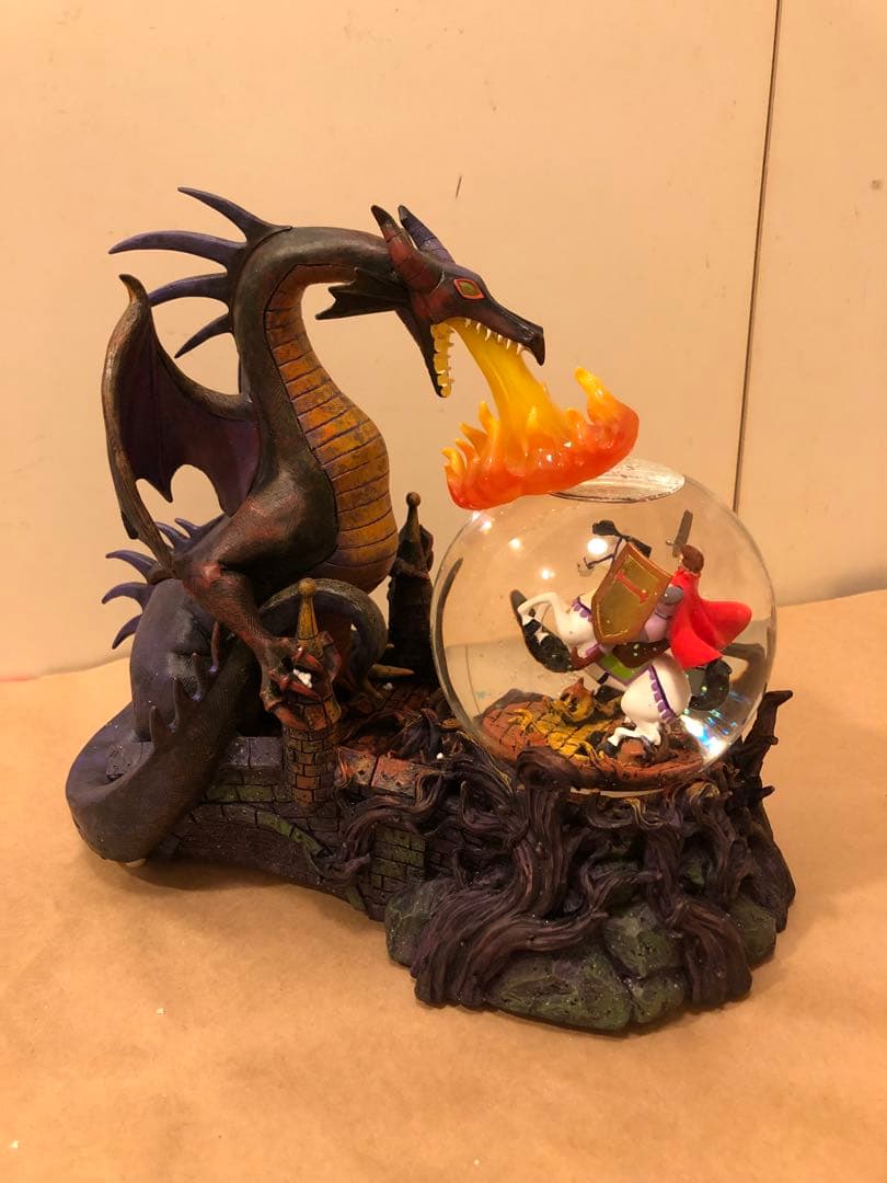 ディズニー　眠れる森の美女　クライマックスシーン　スノードーム　スノーグローブ