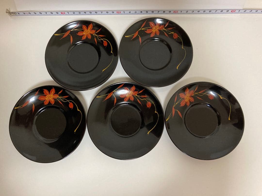 浄法寺塗　うるみ工房　漆器の茶筒1、急須台１、おしぼり入れ５、茶托５のセット