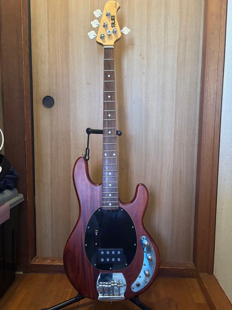 ┐ Musicman SterlingSUBSeries エレキベース