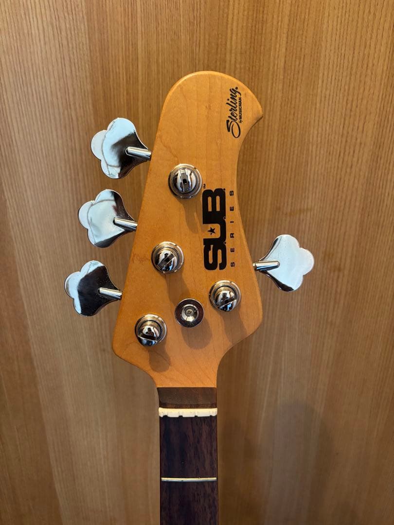 ┐ Musicman SterlingSUBSeries エレキベース