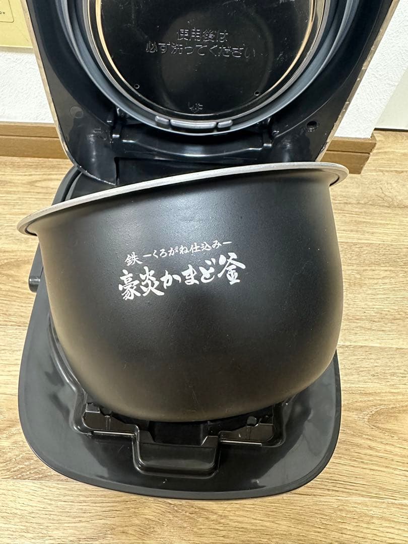 象印 圧力IH炊飯器 NW-J10 2020年製