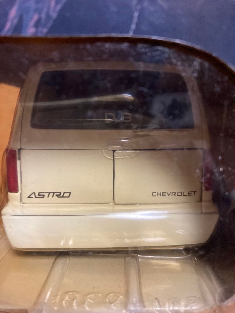 自動車 DUB CITY 2001 CHEVY ASTRO VAN 1/24