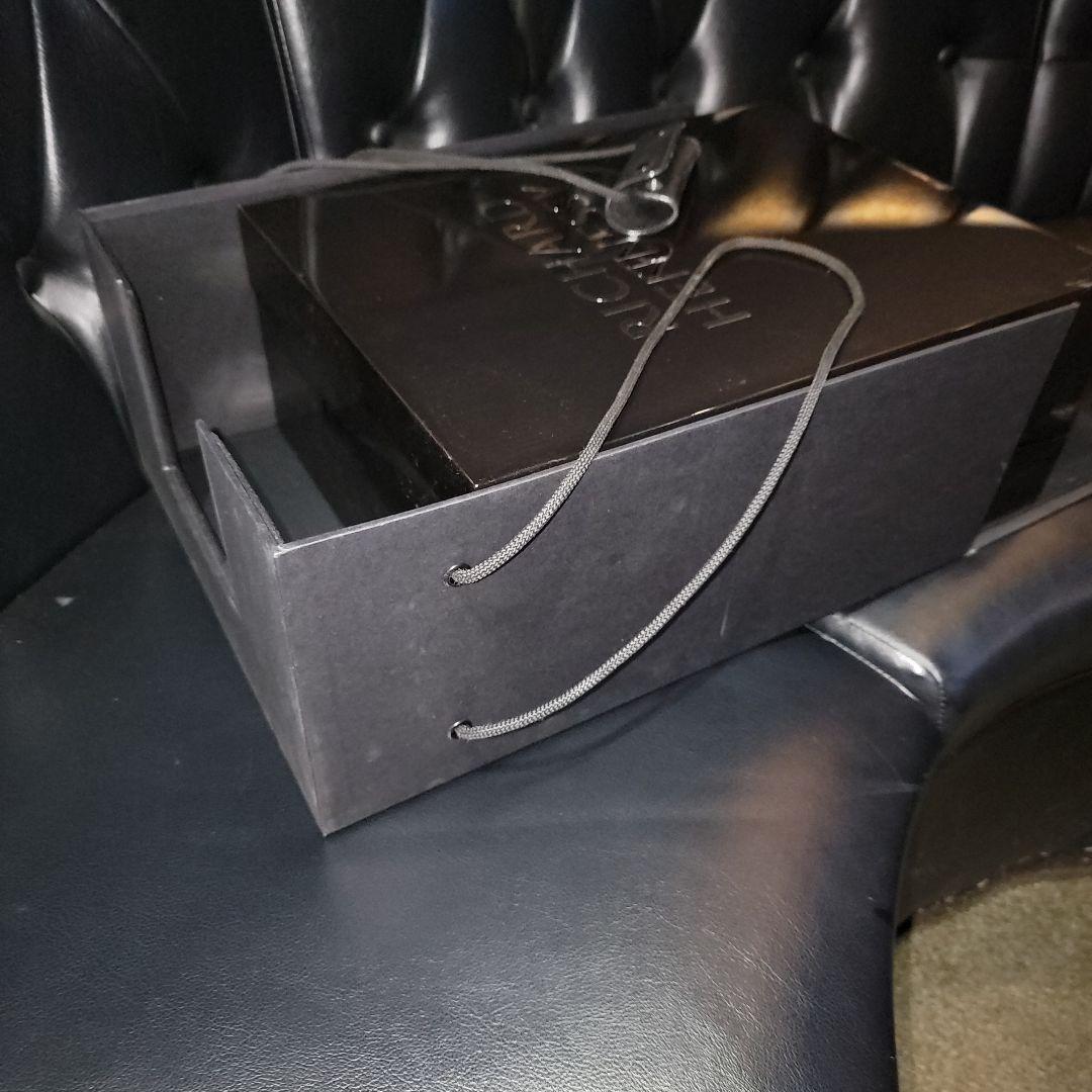 リシャールヘネシー正規品 700ml バカラ製空き瓶、化粧箱、外箱あり