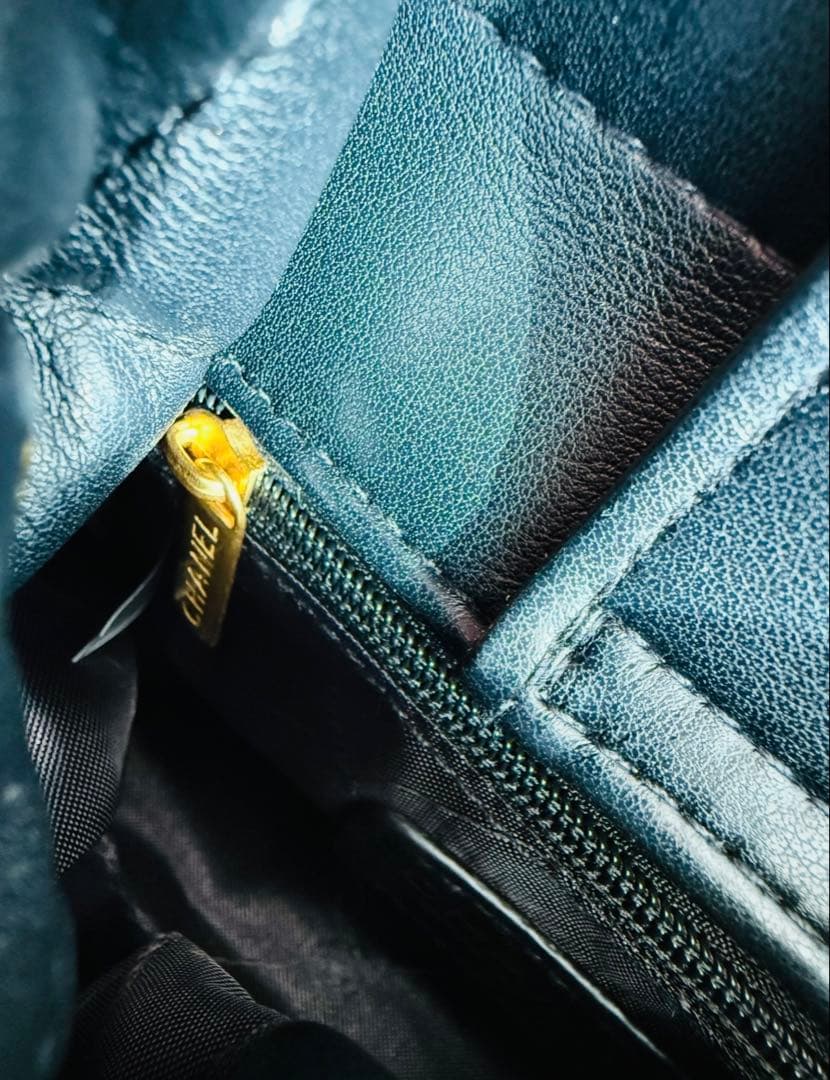 【新品未使用】CHANEL キルティング　ショルダーバッグ　チャーム　ノベルティ