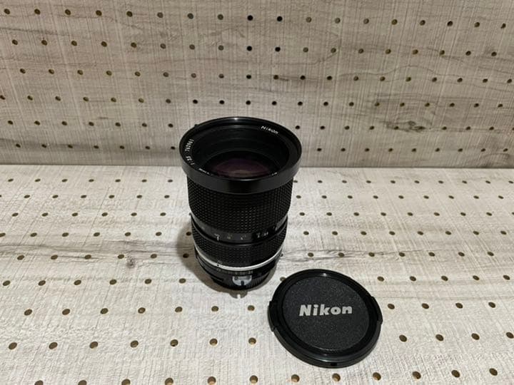 Zoom Nikkor Ai 35-70-mm F3.5 ニコン [Ai改]
