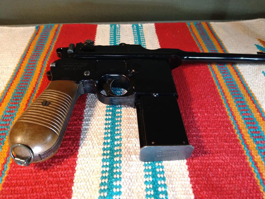 外観は極美品！フジミ模型製モーゼルM712　ガスガン！ガス漏れのため要整備品！