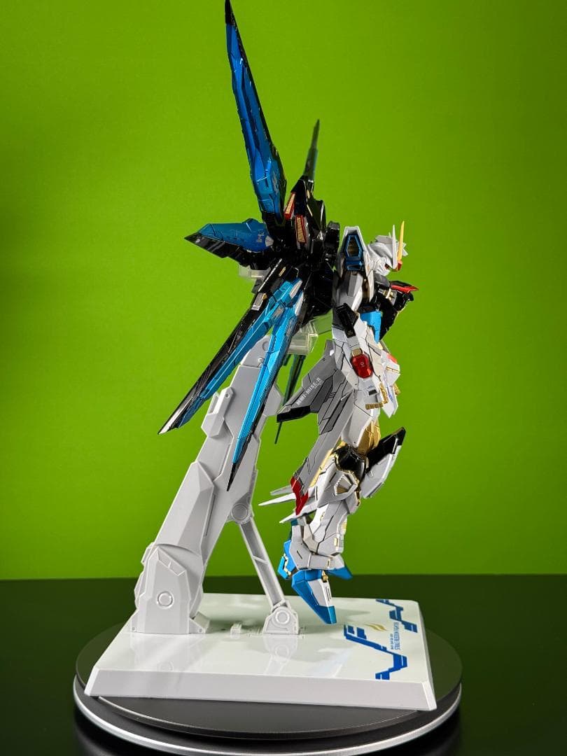 全塗装完成品 ✨ ストライクフリーダムガンダム / mgex 海外製品