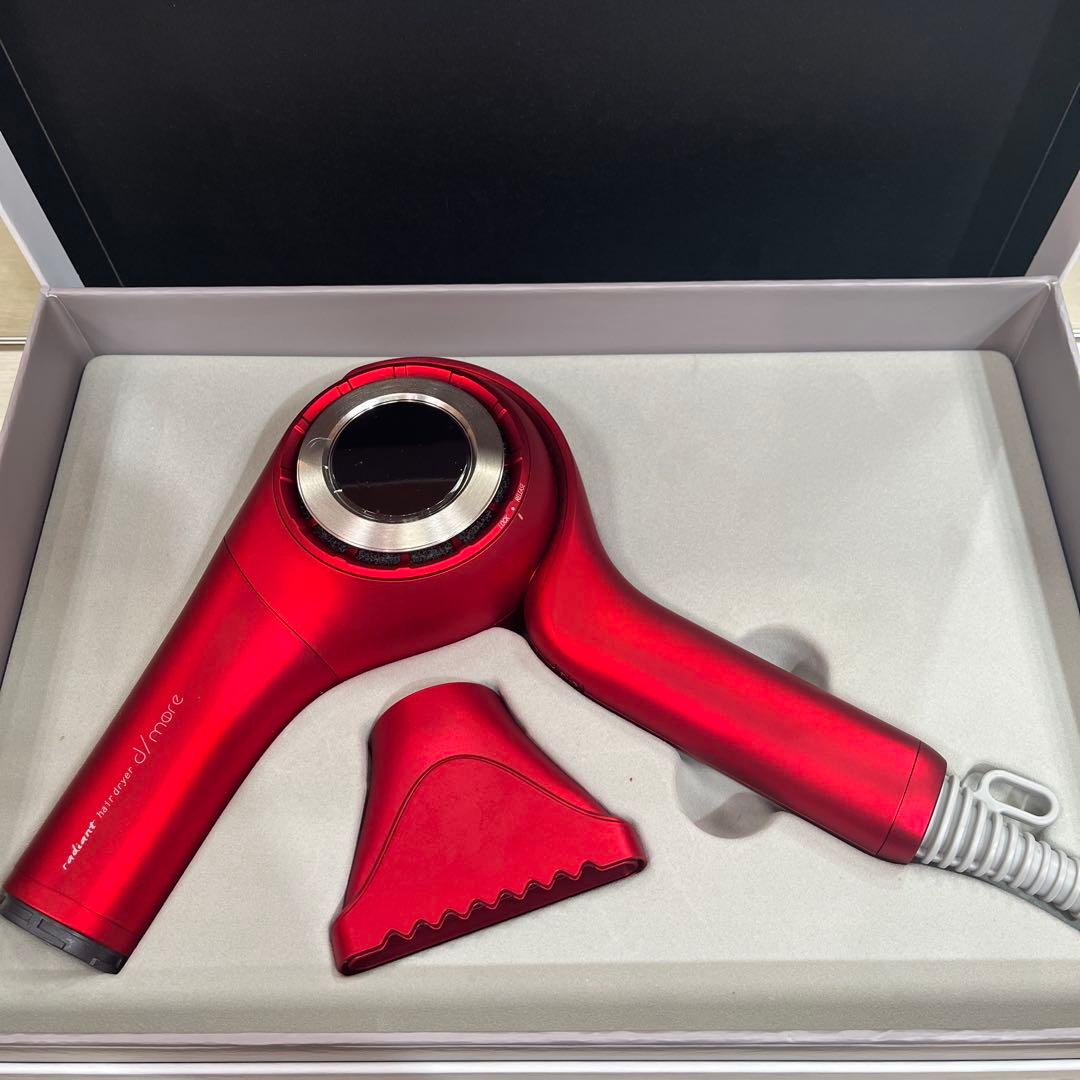 radiant ヘアドライヤー d/more レッド