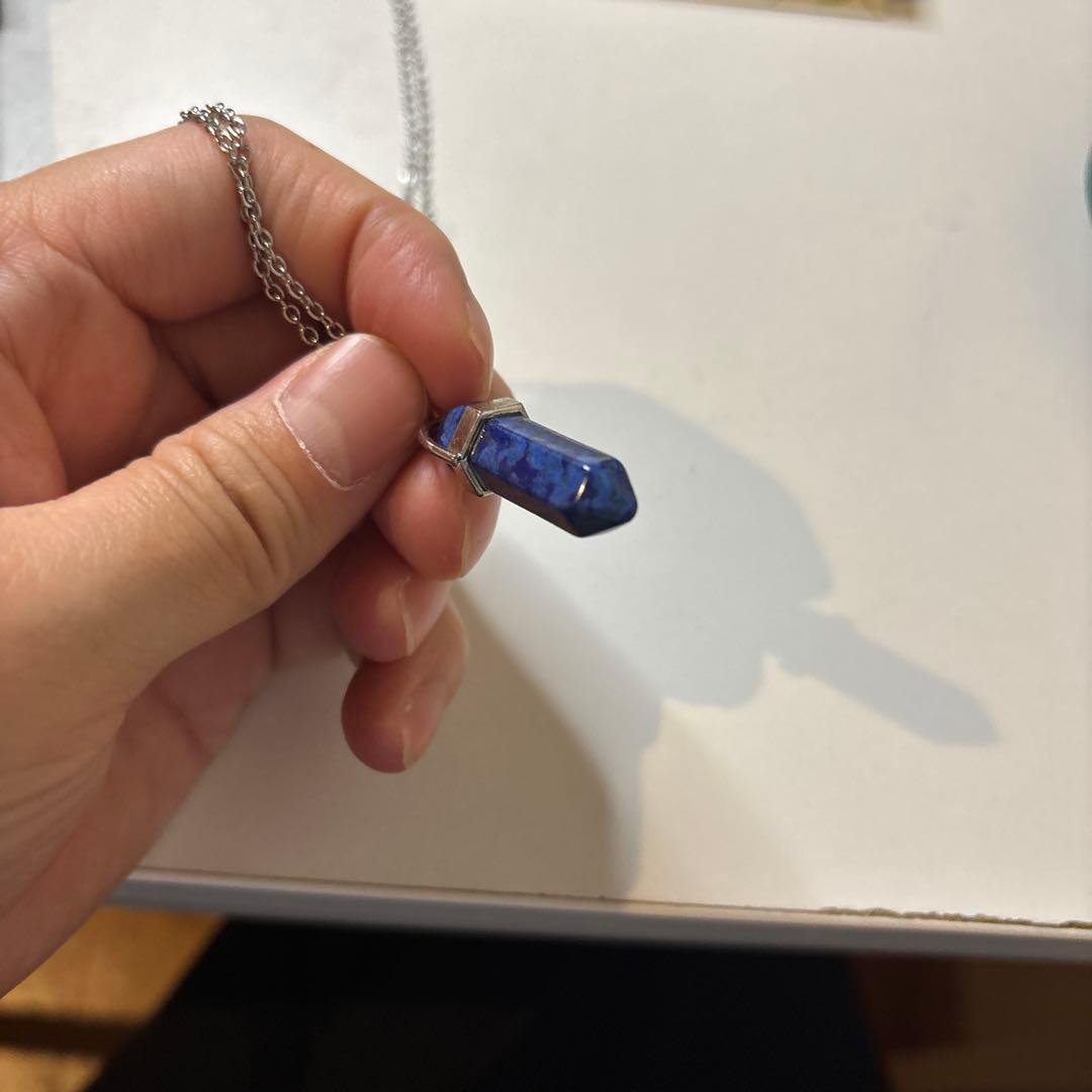 ラピスラズリのネックレスたん！これも珍しいよなね！