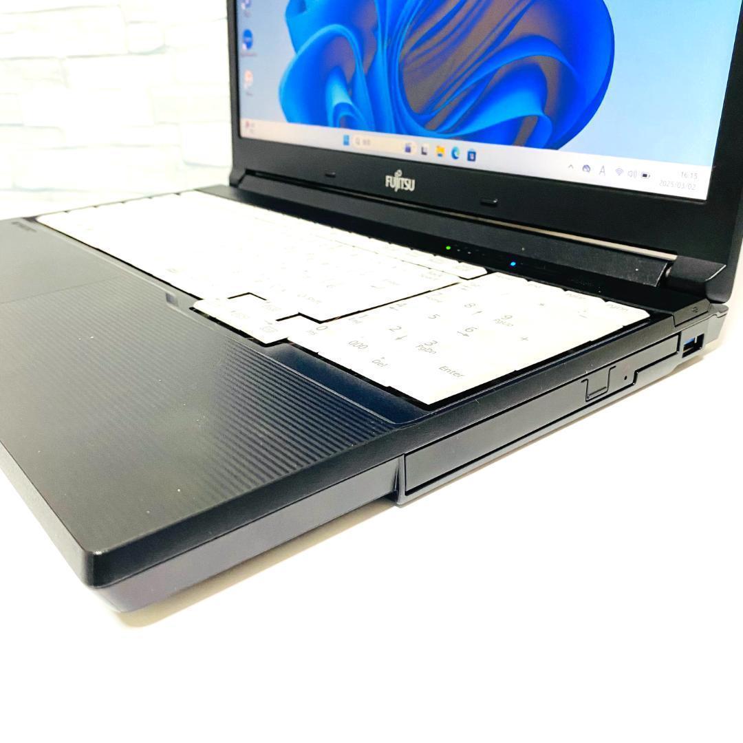 第8世代 富士通 ノートパソコン　Windows11　SSD 2018年製