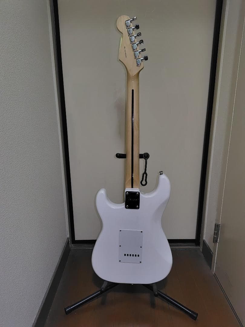 訳あり 美品 ストラトタイプ エレキギター