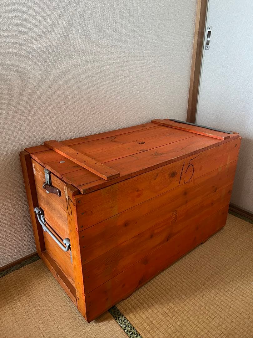 24時間限定10,000円特化❗️スウェーデン軍　木箱