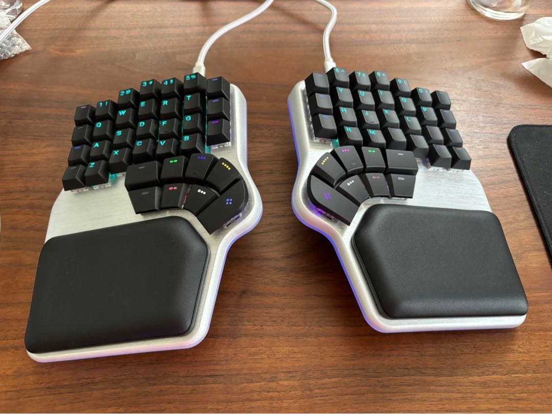 Dygma Defy キーボード　左右分割　左右分離　分割キーボード