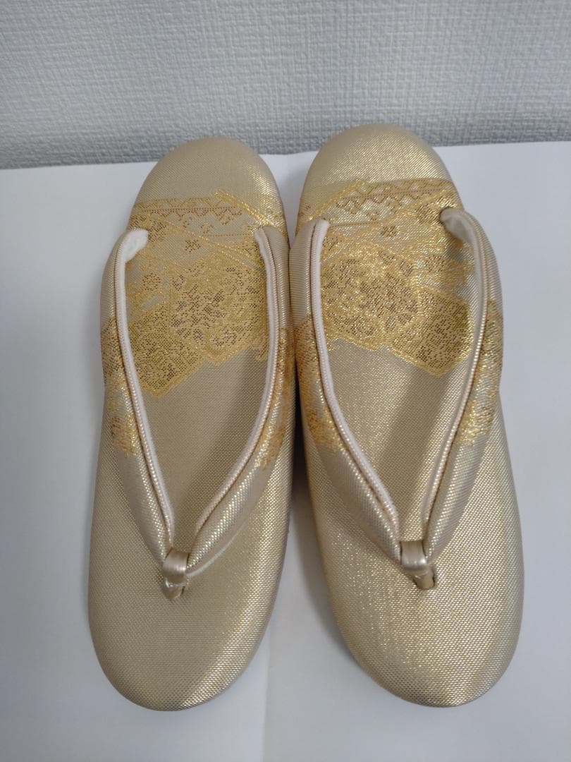 成人式振袖用 バッグと草履セット ゴールド刺繍