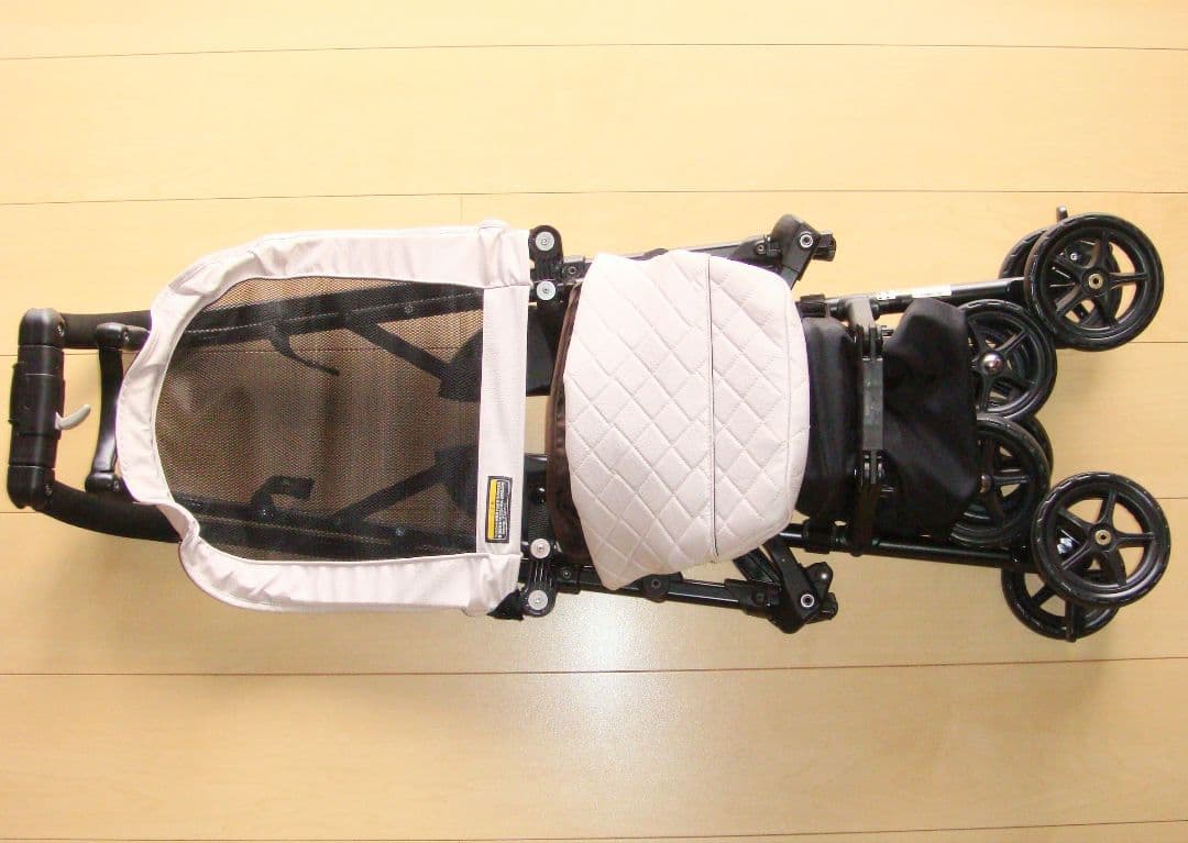 【☆sale中☆】値下 Combi コムペット ミリミリジュニア 難有