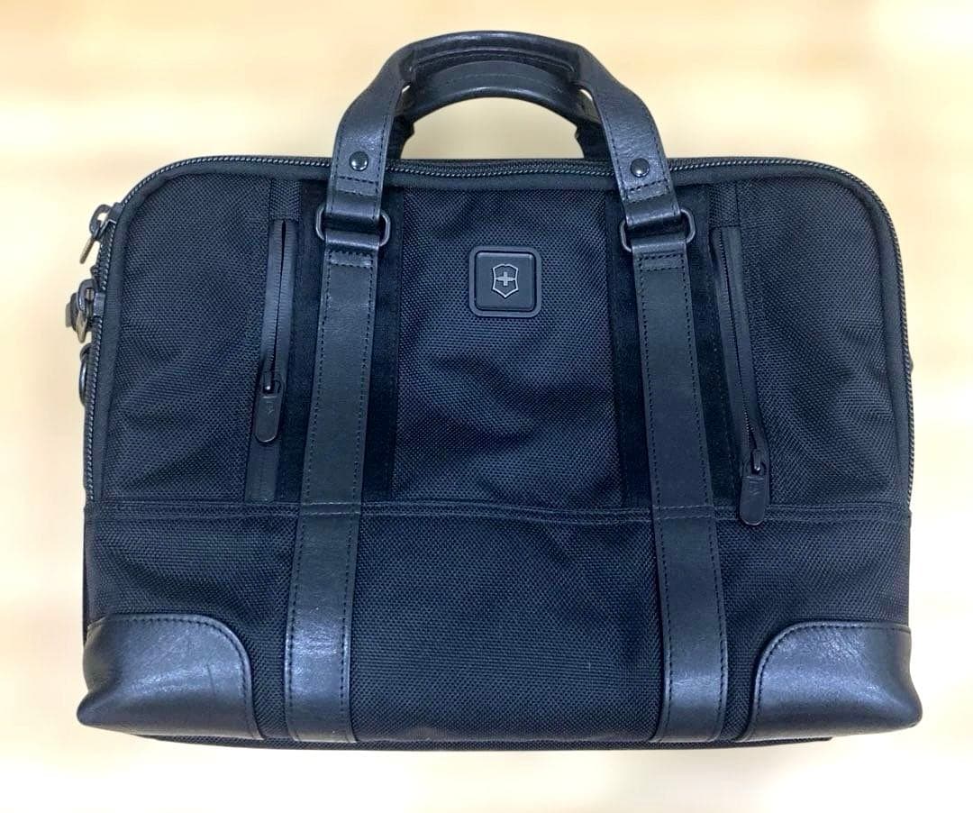 VICTORINOX ヴィクトリノックス　LASALLE 13 ラサール13