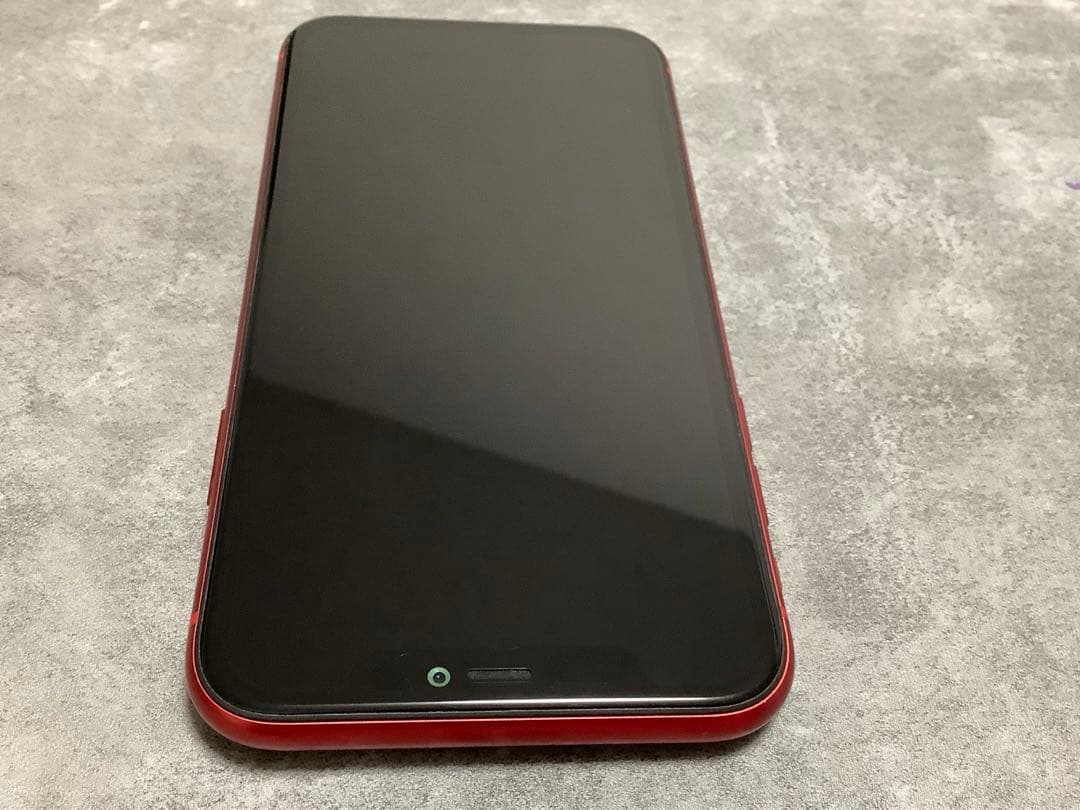 美品　iPhone 11 256 GB SIMフリー　レッド　本体