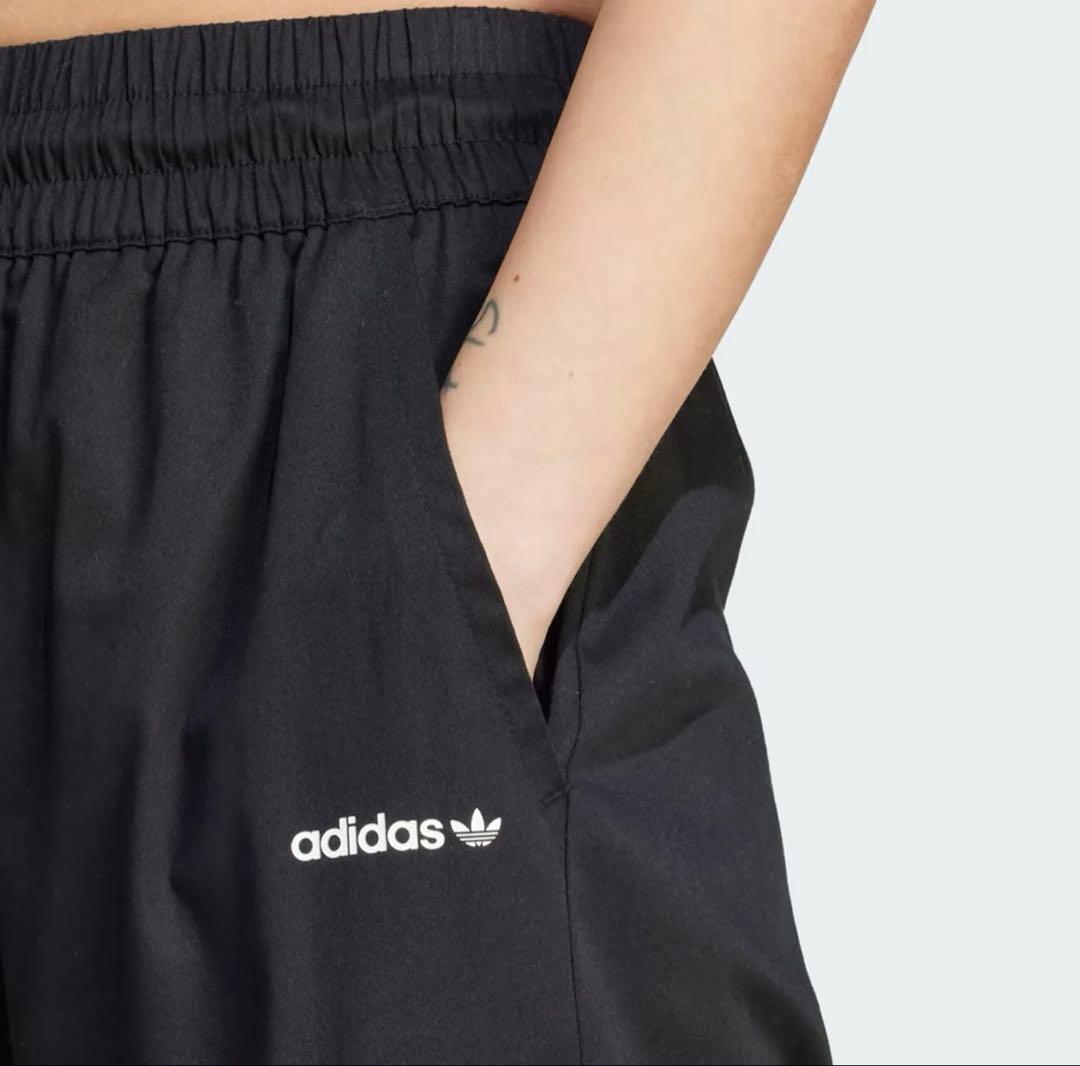 adidas アディダス　オリジナルス　 カーゴパンツ　新品　ジャージ