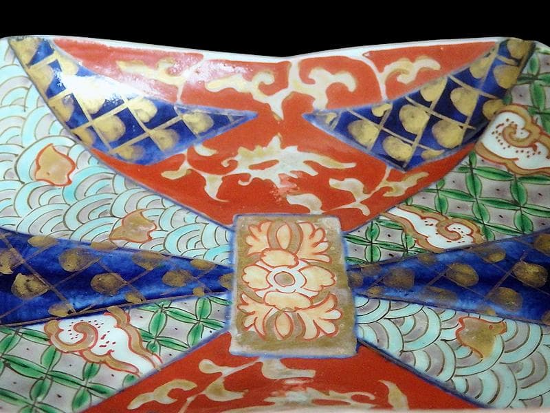 古伊万里　金襴手　波千鳥に幾何学紋の図　熨斗型変形皿　２枚E603AS-fbsj