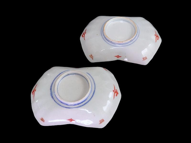 古伊万里　金襴手　波千鳥に幾何学紋の図　熨斗型変形皿　２枚E603AS-fbsj