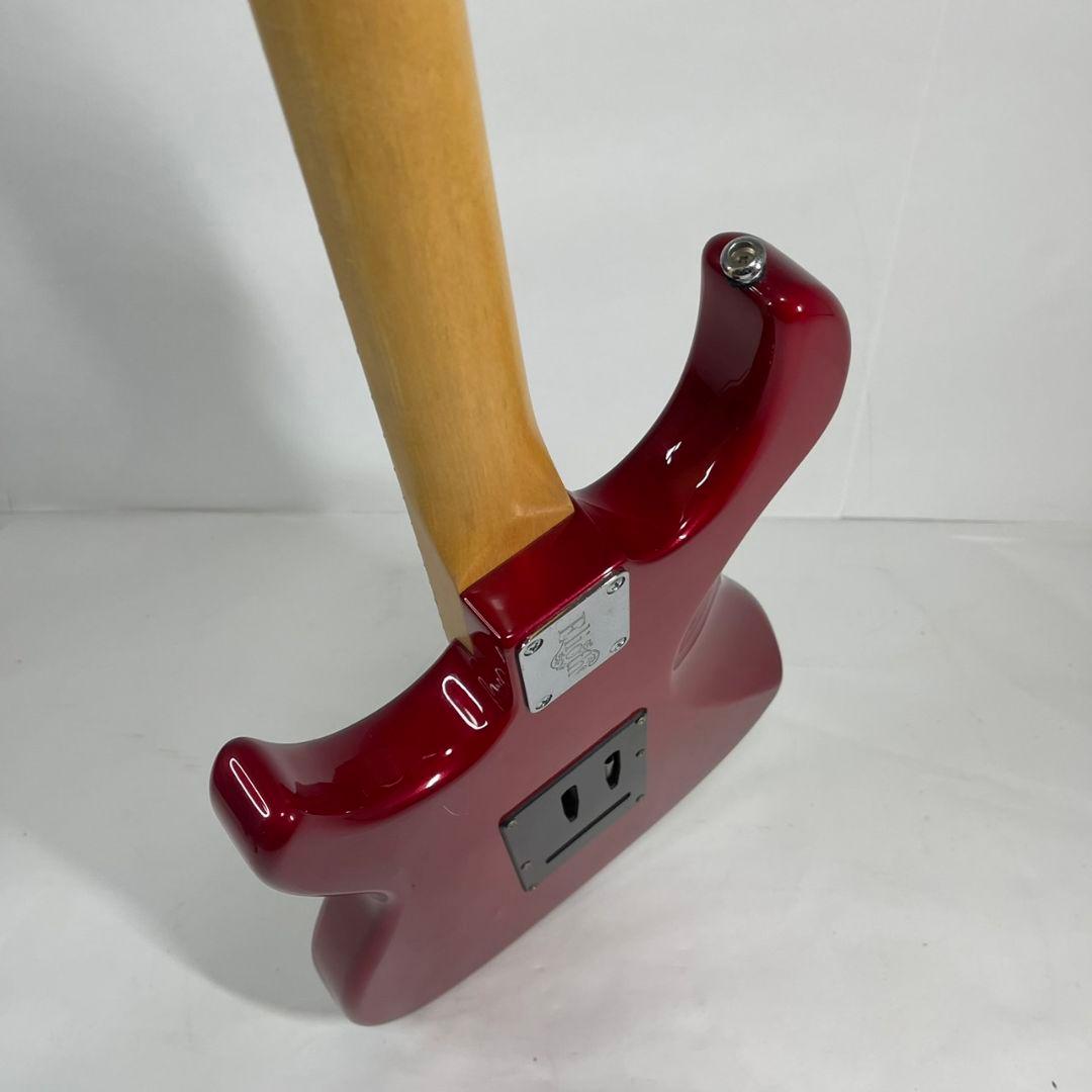 Elioth s305 ストラトキャスタータイプ　レッド　赤