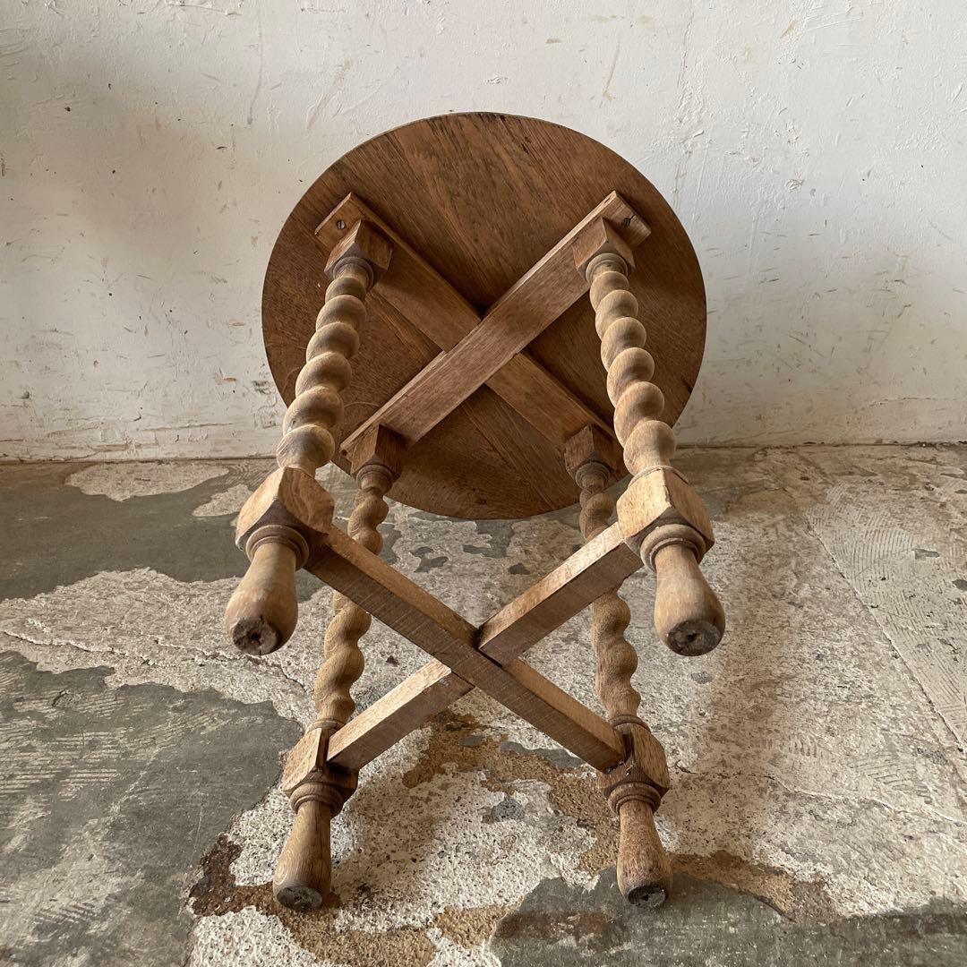 ビンテージ　サイドテーブル　ベッドサイドテーブル　花台　剥離