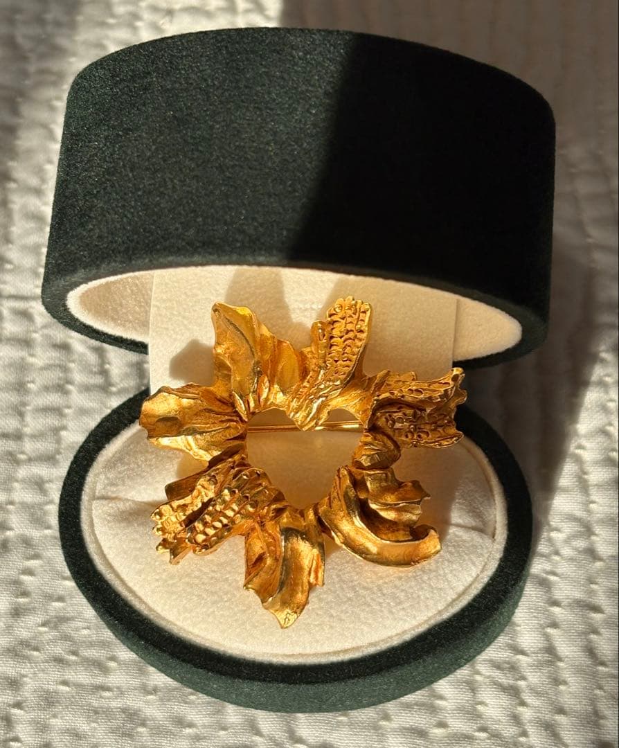 クリスチャンラクロア　ゴールドブローチ 大　ヴィンテージ　バロック風　LVMH