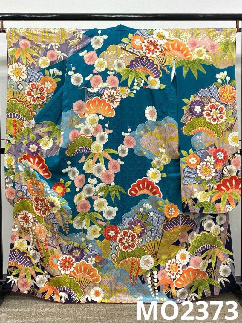 振袖 豪華 金駒 刺繍 金彩 紋意匠 身丈163cm