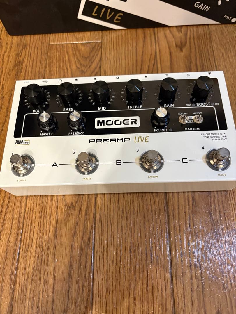 MOOER PREAMP LIVE ギターエフェクター