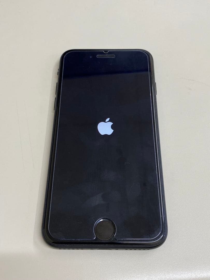 携帯電話本体 iPhoneSE 64GB