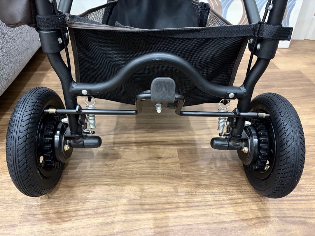 コットなどは新品　エアバギーペットカート　DOME3 ラージ　アースグレー