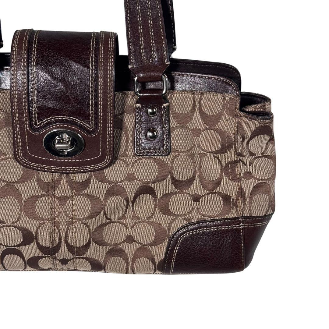 COACH コーチ ハンドバッグ ハンプトンズ 茶 シグネチャー ターンロック