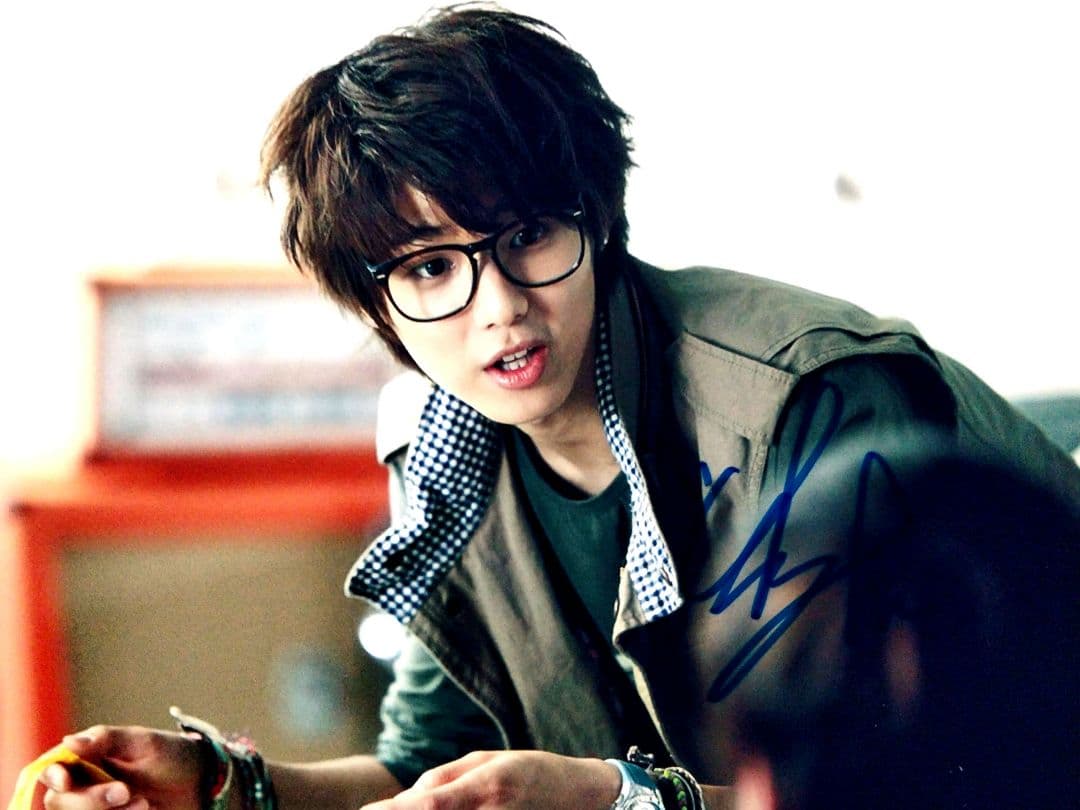 ミ・ニョク直筆サイン入り超 特大写真…Min-Hyuk…モンスターエックス…