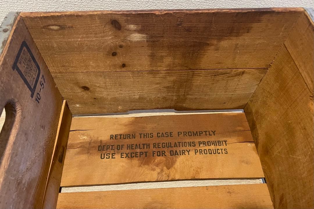 Sealtest ビンテージ　木箱　什器　看板　インダストリアル