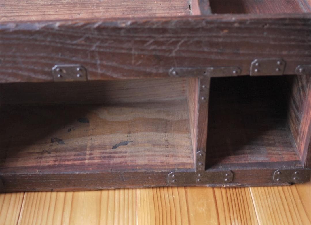 小箪笥　道具箱　帳場箱　硯箱　銭箱　小引き出し　鋲金具　古民具　時代民芸家具