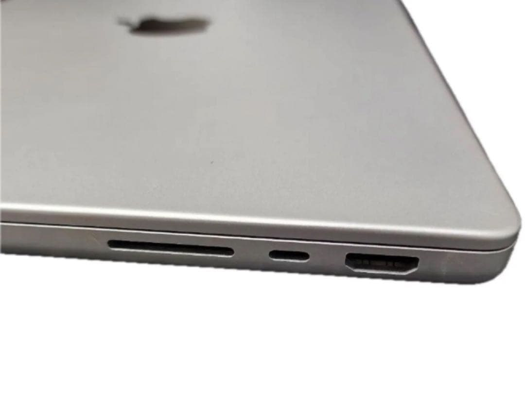 ★Apple M1 MacbookPro / 32GB / 1TB