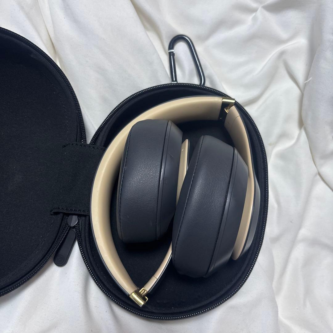 Beats studio3 ワイヤレスヘッドホン ブラック/ゴールド
