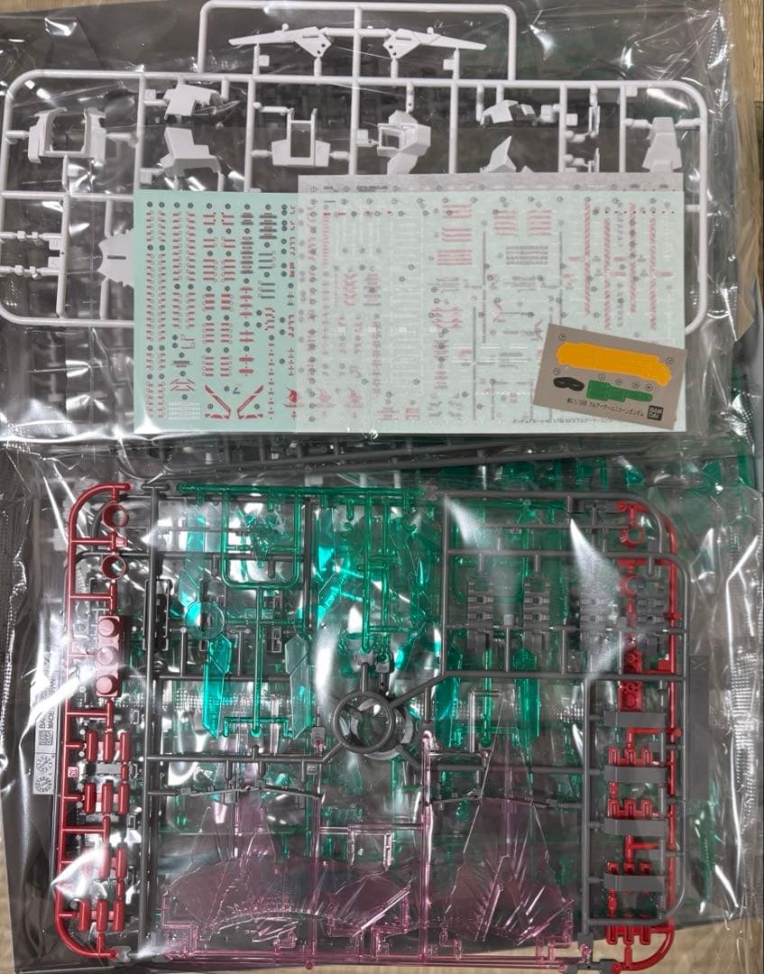 f*a様 MG1/100 RX-0 フルアーマーユニコーンガンダム［Ver.Ka