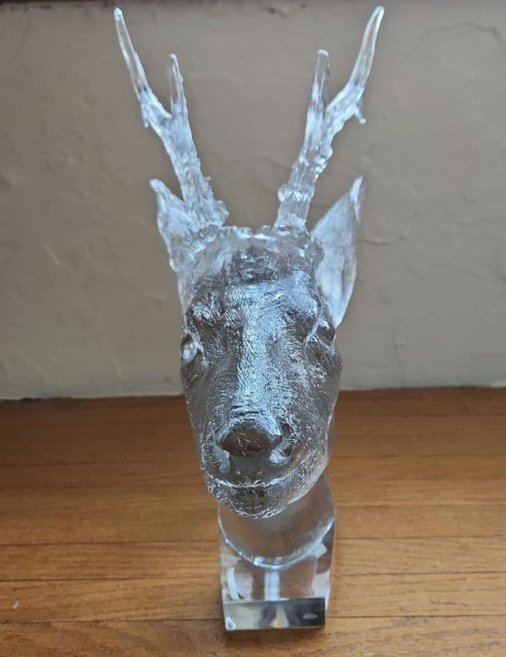 JJ　○【超美品】バカラの鹿の置物