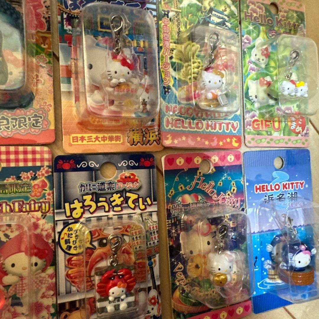 ご当地限定チャーム　55個まとめ売り