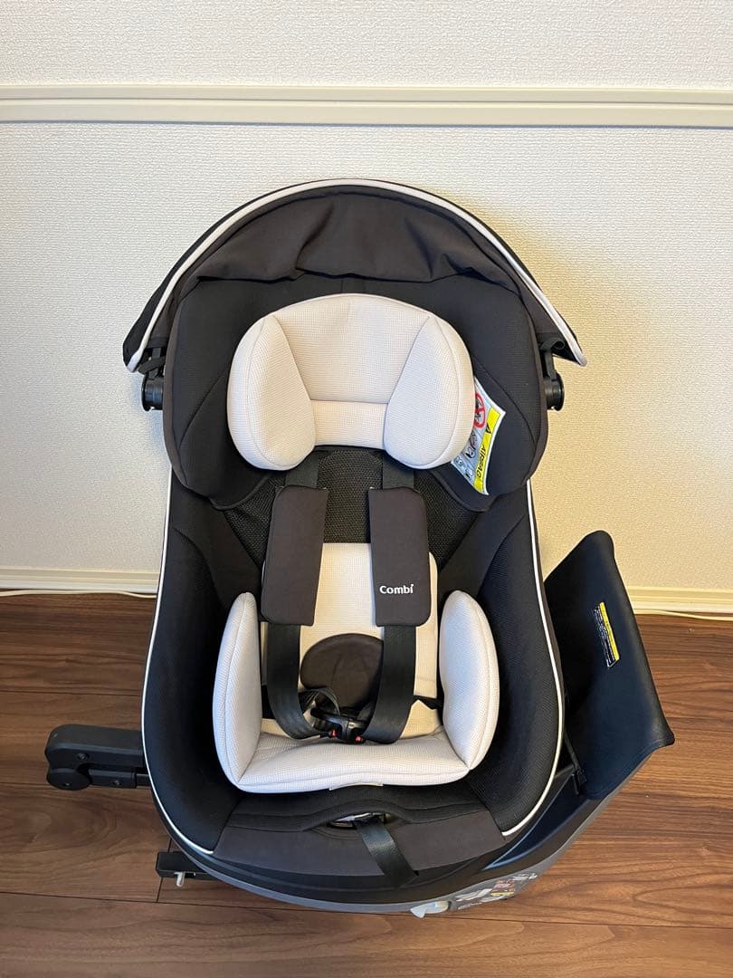 Combi クルムーヴ スマート ISOFIX エッグショック Neo