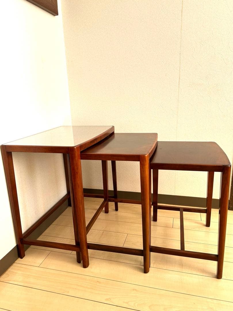 ネストテーブル　ヴィンテージ　マホガニー　北欧　家具　ヨーロッパ