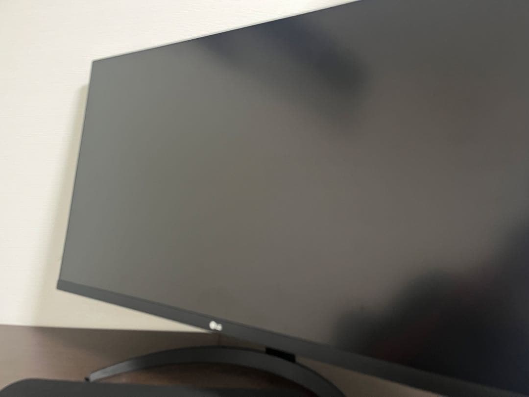 LG ディスプレイ 31.5インチ 4K UHD 2160p 非光沢