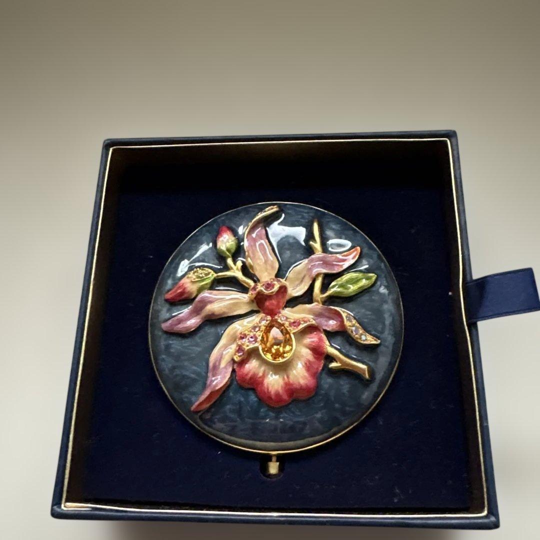 エスティローダー　コンパクト JAY STRONGWATER コレクション