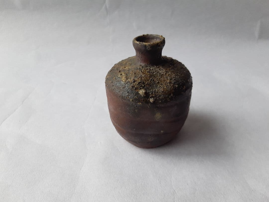古備前　壺　一輪挿し