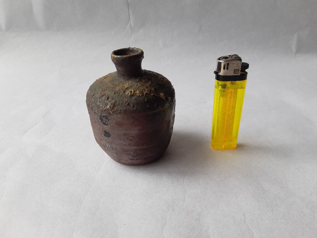 古備前　壺　一輪挿し