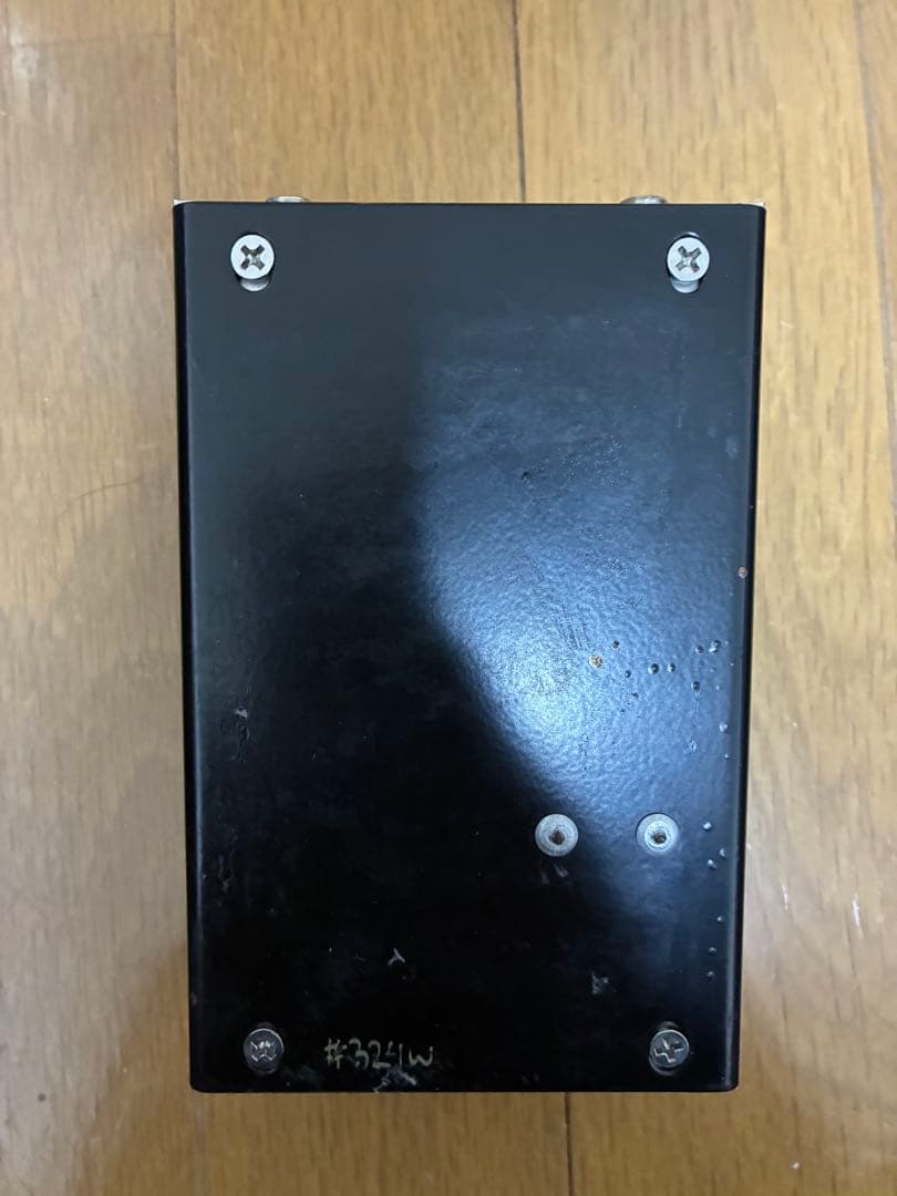 【期間限定値下げ中】Wren and cuff BOX OF WAR