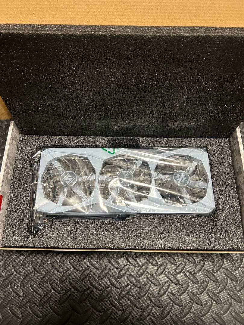 グラフィックボード・グラボ・ビデオカード AS Rock STEEL LEGEND RX7900 GRE