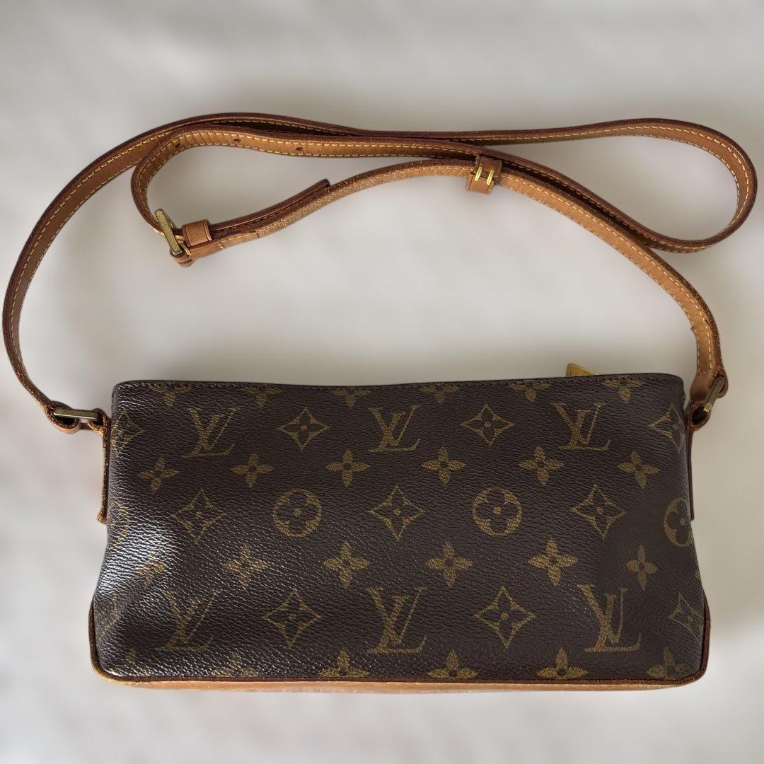 結衣ちゃんママ美品ルイ・ヴィトン モノグラム トロターショルダーバッグ