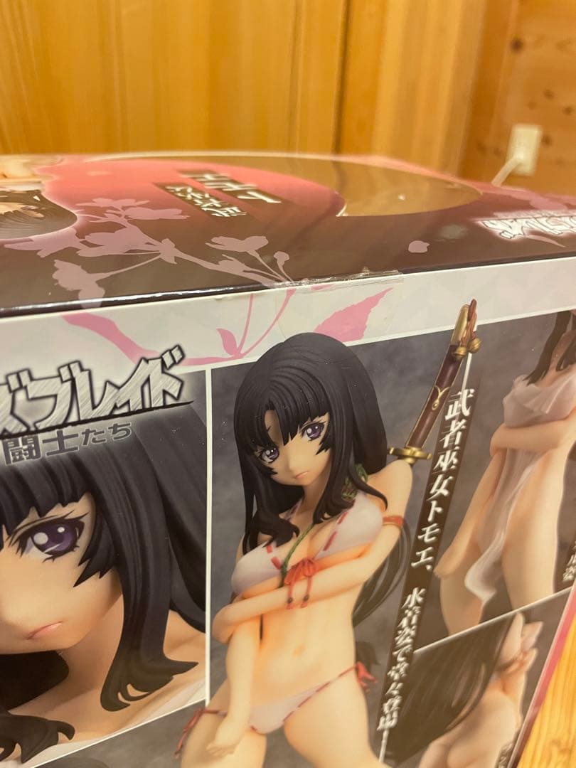△クイーンズブレイド 美しき闘士たち 武者 巫女 トモエ 1/6サイズフィギュア